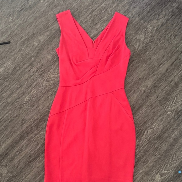 NEW REISS Aleana fitted shift dress size US 2 in red. - Picture 4 of 5